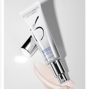 ZO SKIN HEALTH BY ZEIN OBAGI Illuminating AOX Serum